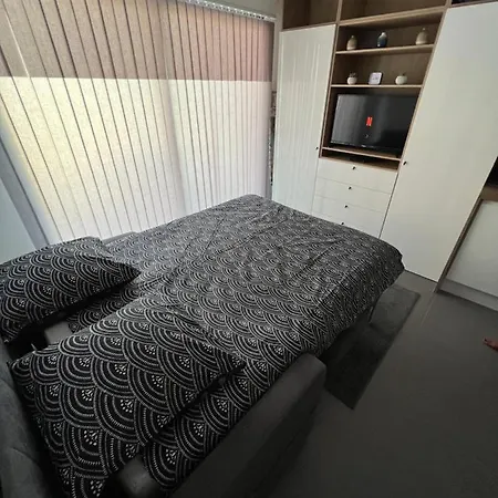 Equipe Centre 아파트