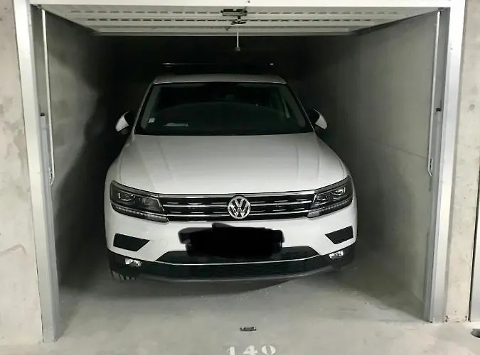 Equipe Centre 公寓 *